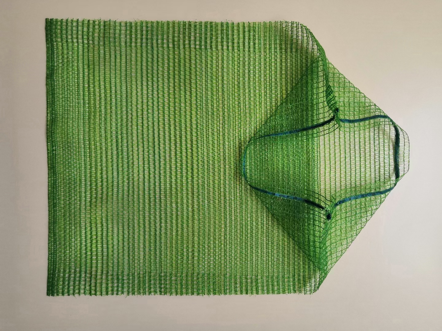 שקיות רשת סרוגות לאריזת בצל