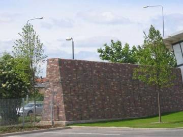Trapezoidal Gabion Wall for Stable Landscaping