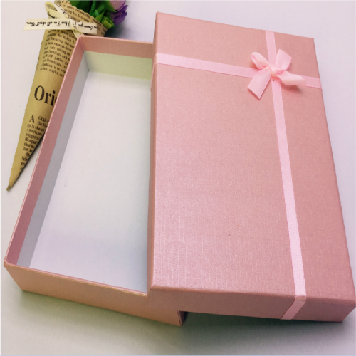 Custom Fancy Garment Packaging Box