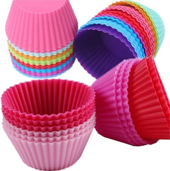 Reusable Food Grade BPA-Free Silicone Cake Mold: Different Hole Designs for Cupcakes, Muffins, and Round Baking Cups