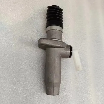 Hot Sale IVECO Daily Mini Bus Clutch Master Cylinder
