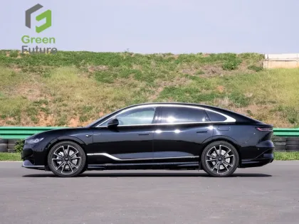 2024 Dongfeng Voyah PHEV Performance New Energy Vehicles