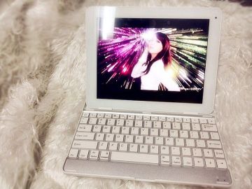 9.7 Inch Quad Core Mid Capacitive Touch Android 4.2 Tablet Pc With Dual Camera