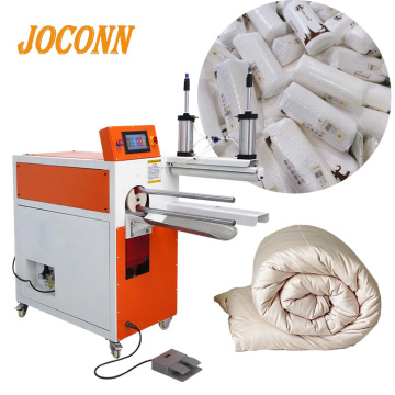 Macchina per insaccamento trapuntore industriale: attrezzatura per rotolamento e compressione trapunta di cotone per avvolgimento coperta