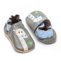 Sapatos de couro macio girafa para bebês