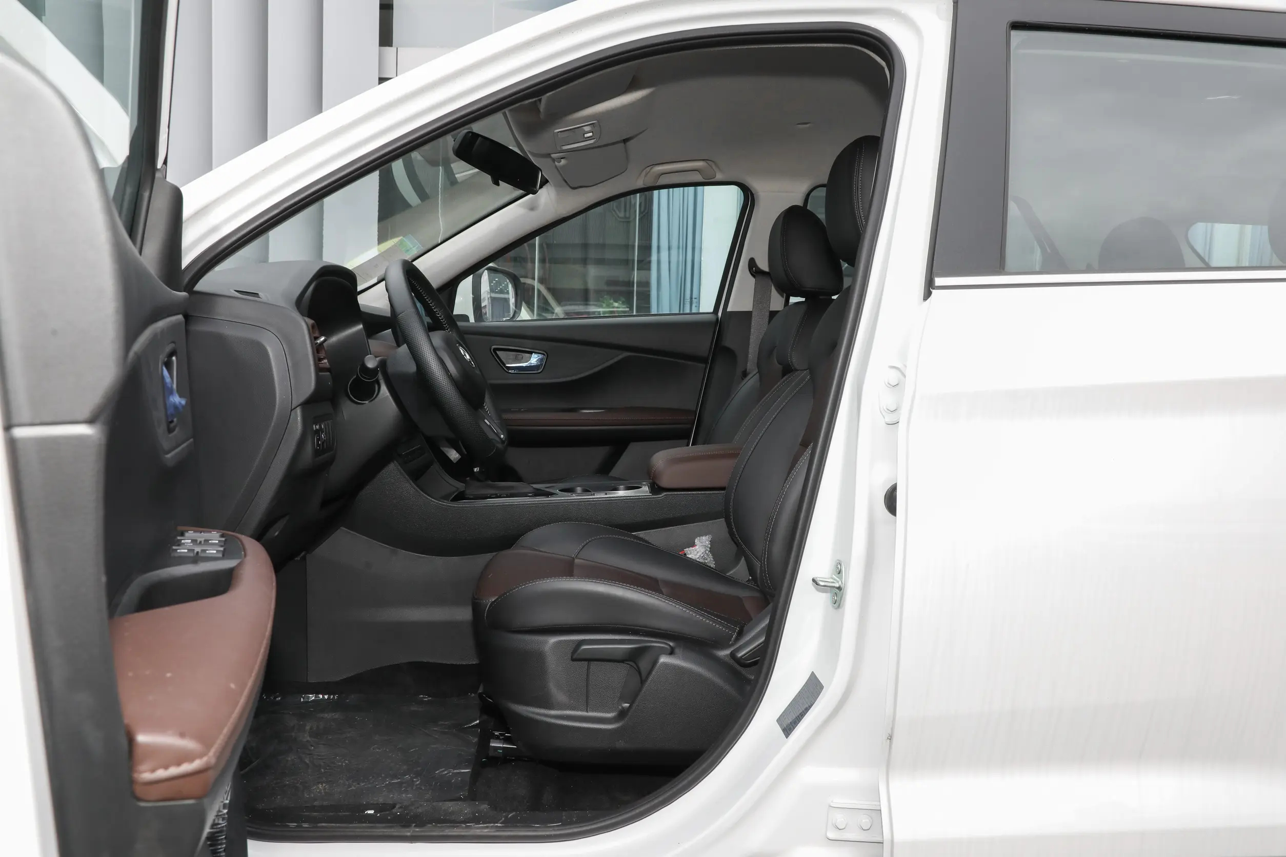 dfsk glory s560 inner (1)