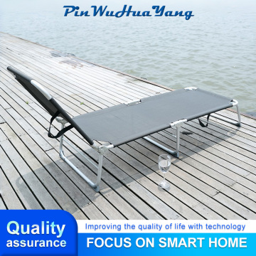 Chaise longue pliable élégante pour jardin et piscine