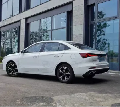 Roewe i5 Used Car Auction: Chinese Manufacturer Supply