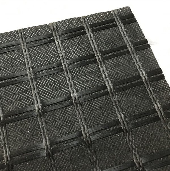 Tissu géotextile cousu avec géogrille en fibre de verre