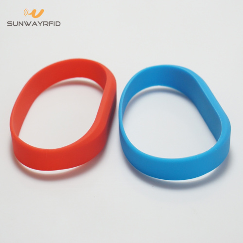 New Design FDA grade silicone material rfid wristbands