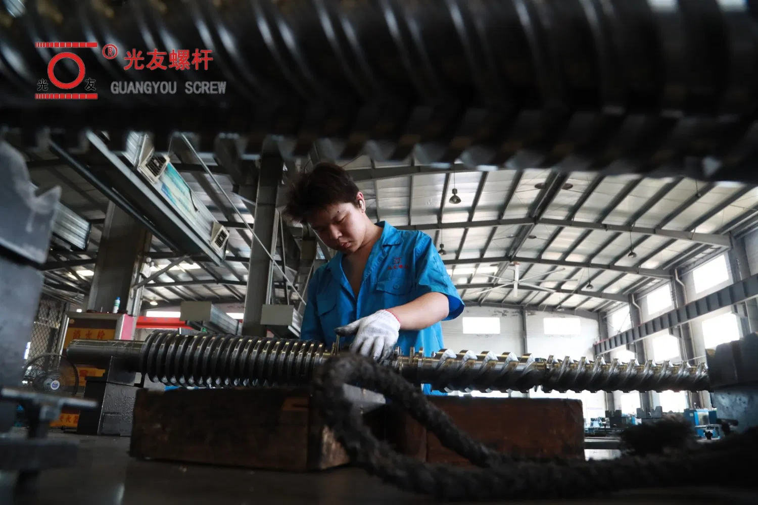 OEM Screw at Barrel Supplier para sa Plastic Injection Molding Machines