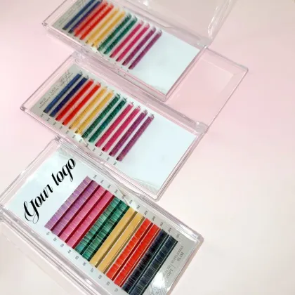 Christmas Rainbow Lashes: Colored Glitter Eyelash Extensions