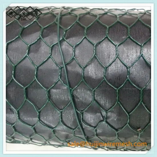 chicken coop hexagonal wire mesh