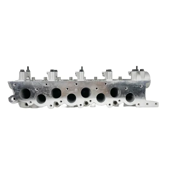 22100-42900 22001-427A1 Mitsubishi Engine Cylinder Head for L300 Pajero Montero Canter