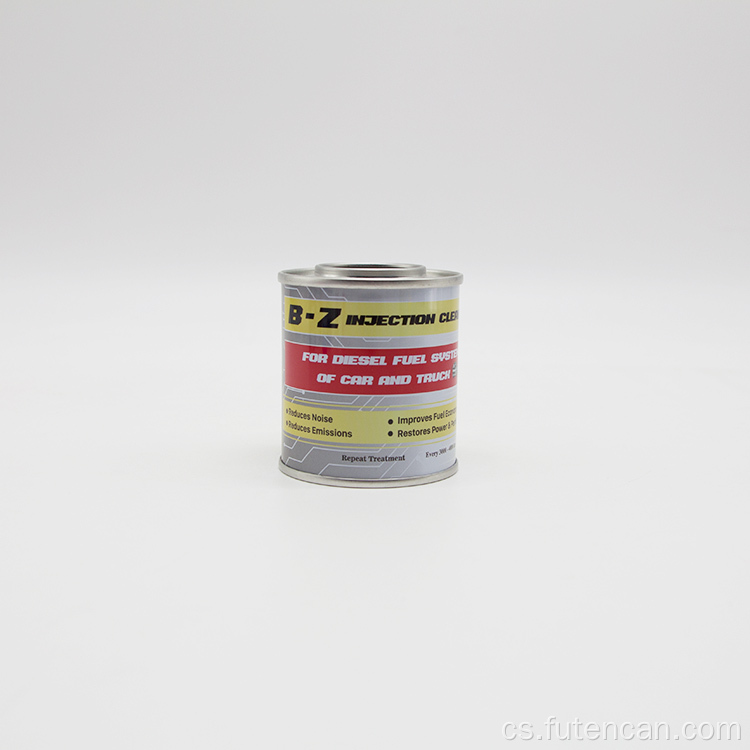 Prázdné plechovky s přísadami do paliva