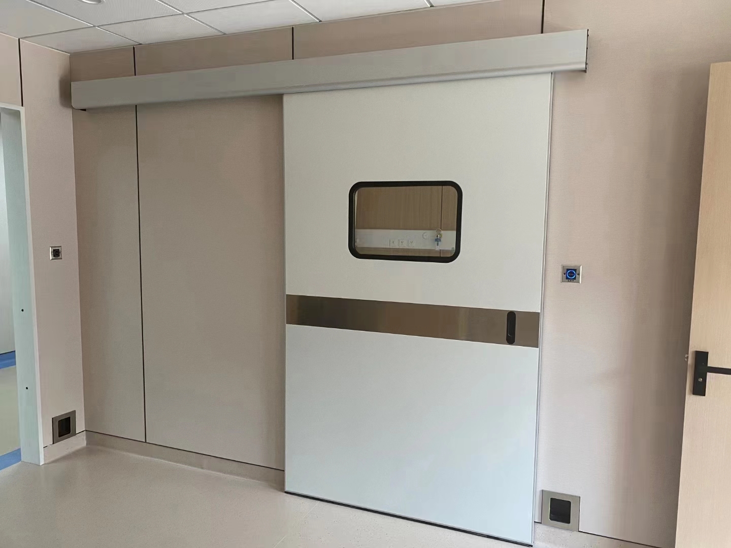 Laboratory steel electrical sliding clean double door