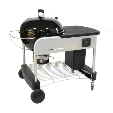 New Design 22.5 Inch Outdoor Movable Charcoal Barbecue Kettle Bbq Grill For Garden With Table