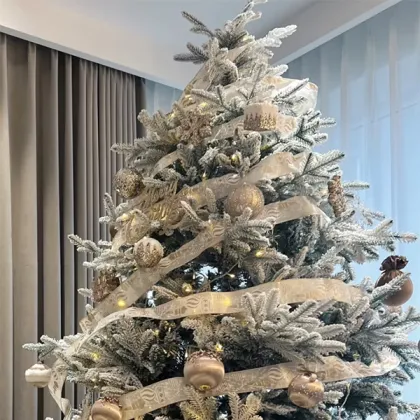 2025 New White spruce Christmas tree