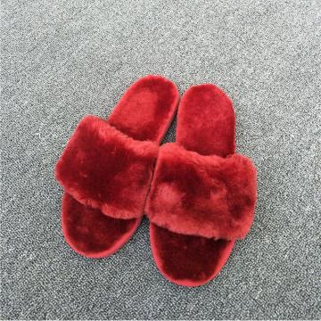 Winter indoor faux fur slippers for men and women