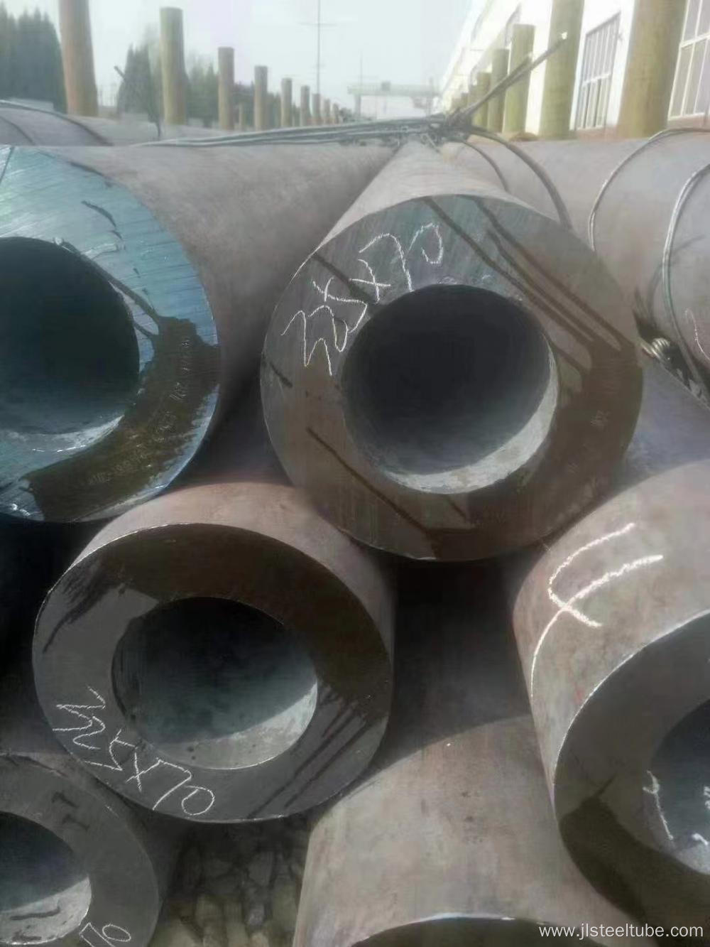 Supply of galvanized seamless steel pipes