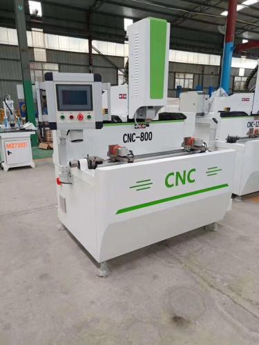 Trapano CNC profilo in alluminio per finestre continue