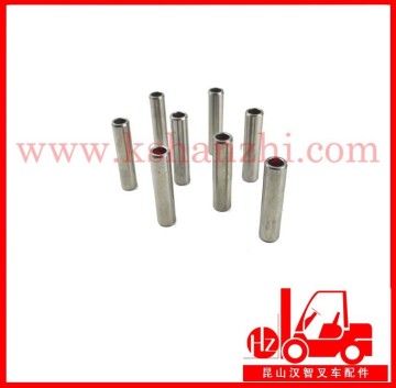 Forklift part Mitsubishi/Nissan S4S/TD27 valve guide(13212-54701)