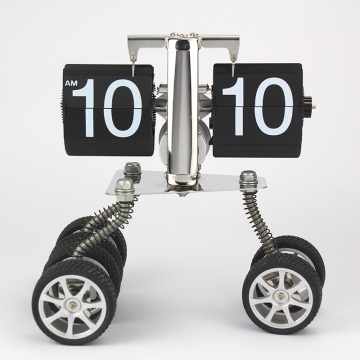 Factory Price 100% Handmade Metal 3 wheels flip desk clock designed and patent owned by Mktime