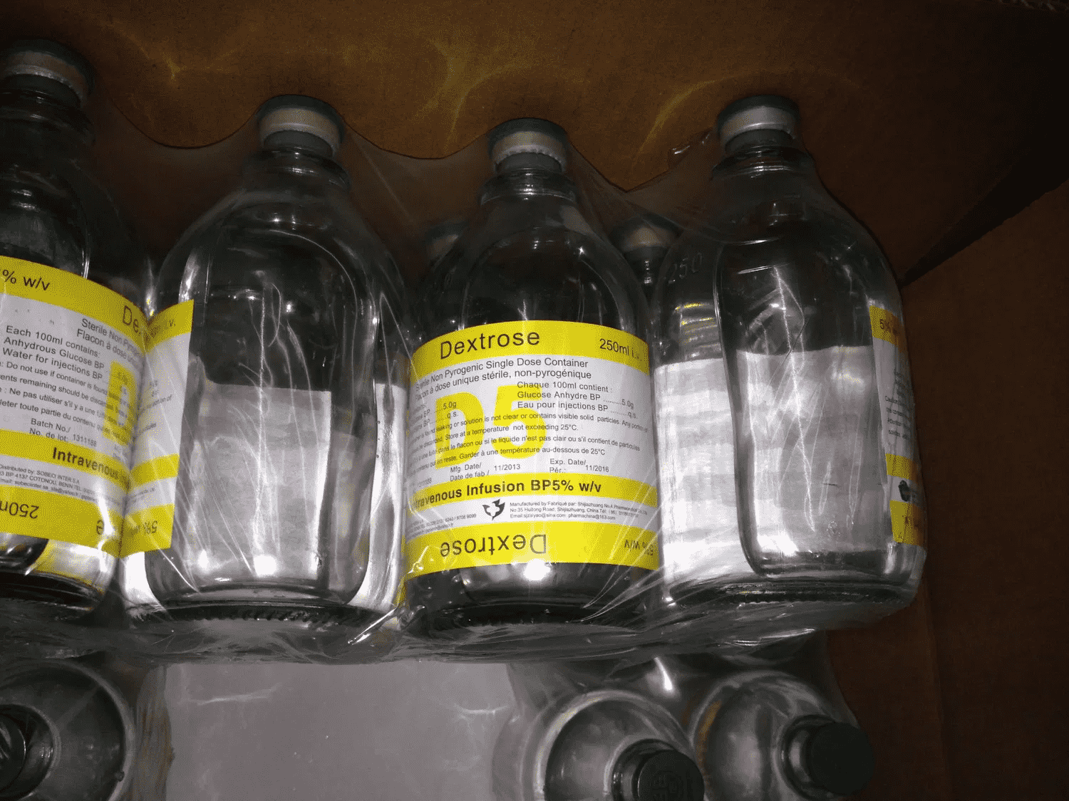 Dextrose-5-Intravenous-Infuison-Glass-Injection
