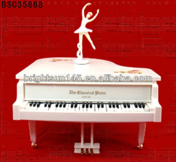 piano musical box with ballerina