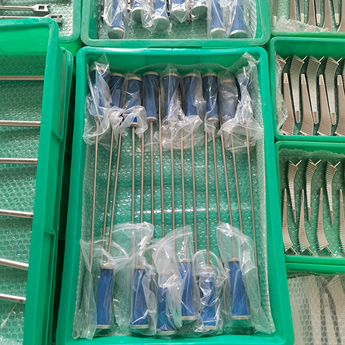 Surgical Instruments Kit Medical Products Surgical Equipment Set for Sale Factory