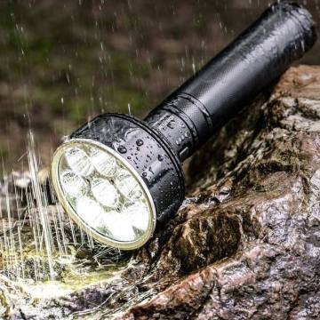 2023 Nouveau design 300W Nextorch puissant Saint Torche 31 Recherche LED Rescue LED Lampe de poche