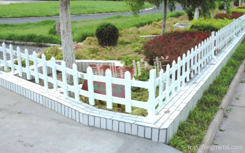 Clôture PVC de l&#39;installation de ceinture verte de la communauté de pelouse