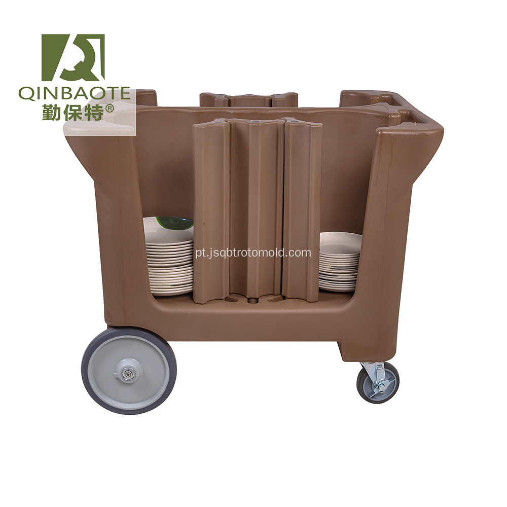 Pratos e tigelas para limpar carrinhos de pratos