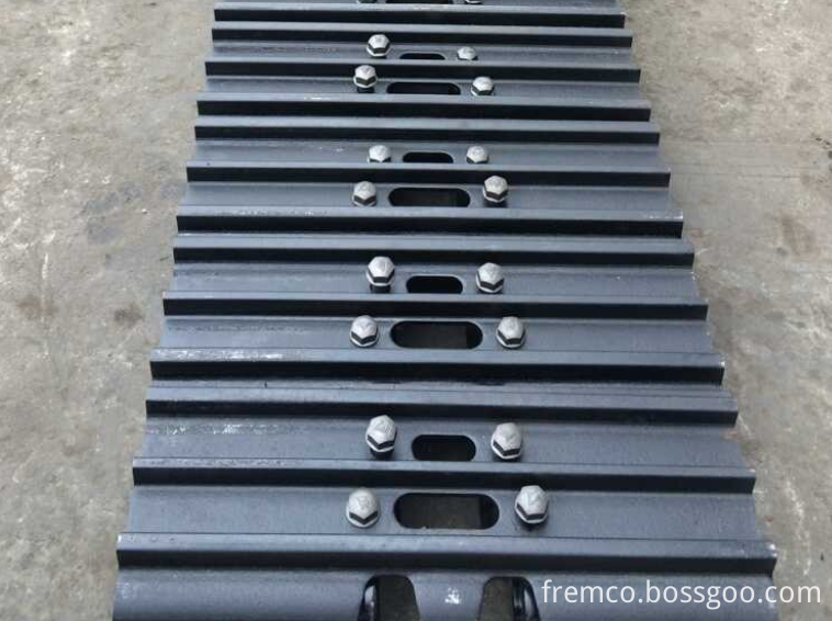 Bolts for Excavators