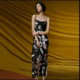 Stylish Strap Dress for Summer Outfits