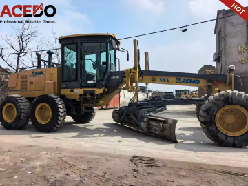 2020 XCMG 1805 Motor Grader
