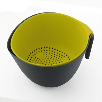 plastic colander with bowl