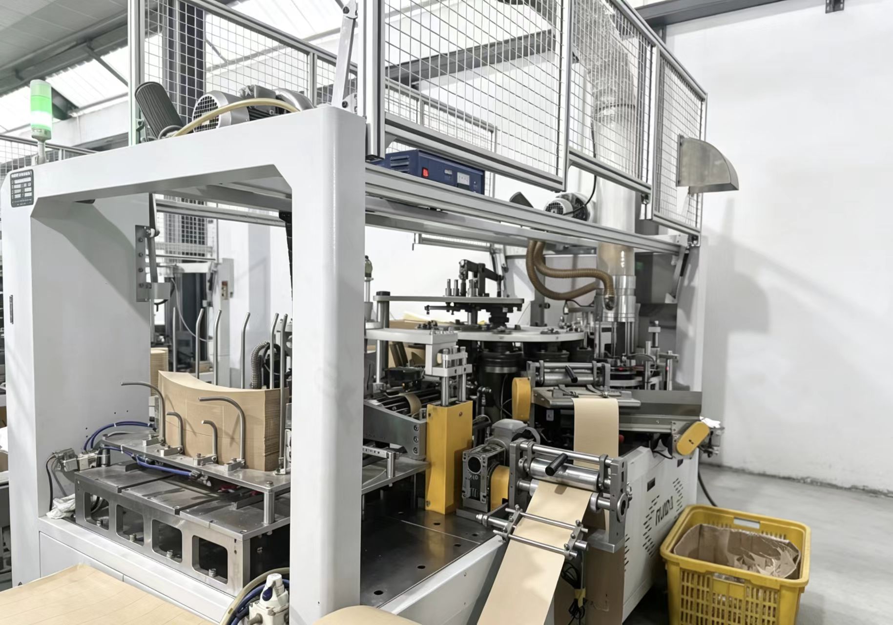 Disposable Kraft Paper Bowl factory
