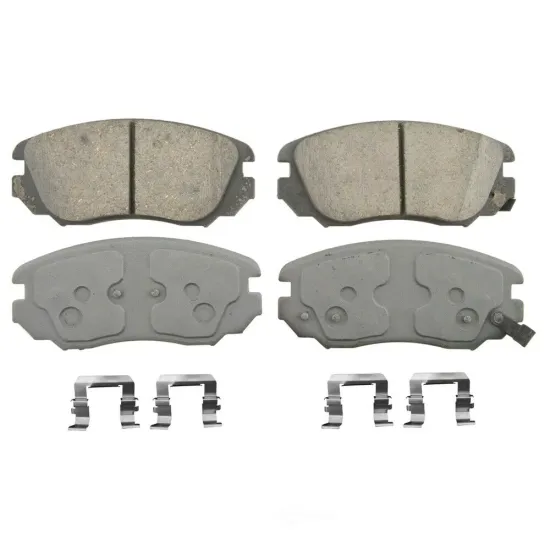 Front Low Dust Brake Pad No Noise 1605185 D1421 for Chevrolet