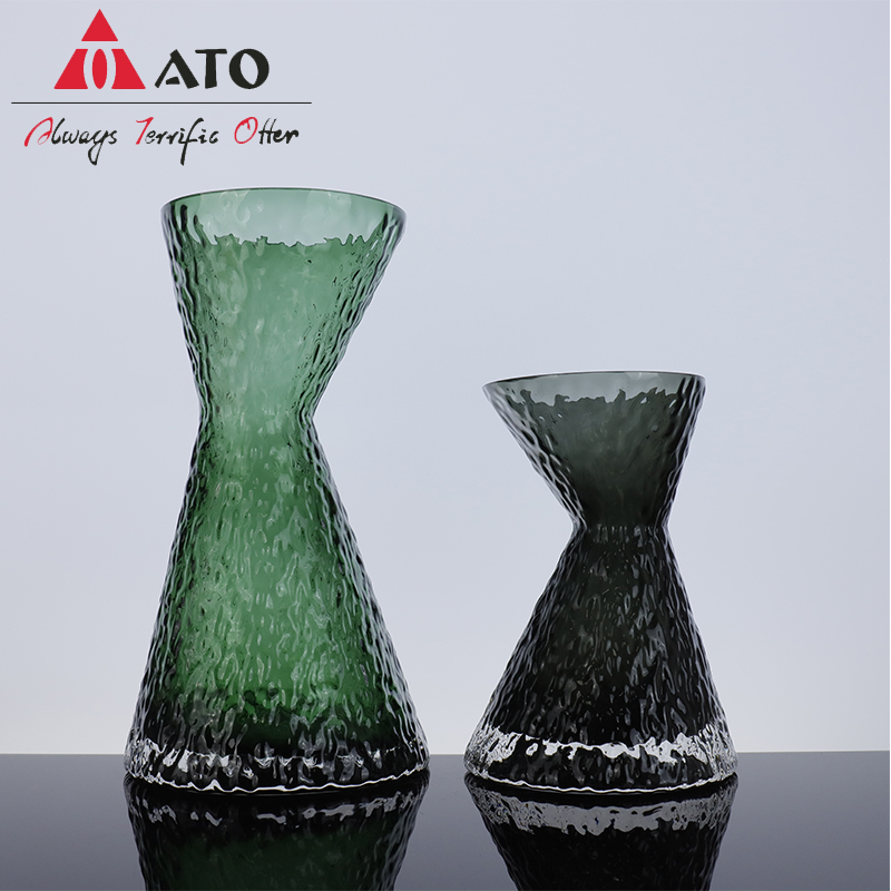 Embossed glass vase countertop flower table decoration