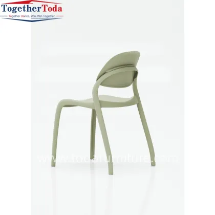 Modern Wholesale One-Piece Molded Plastic Chair Cafe Shop Restaurant Chair