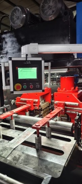 Bridge forming machine