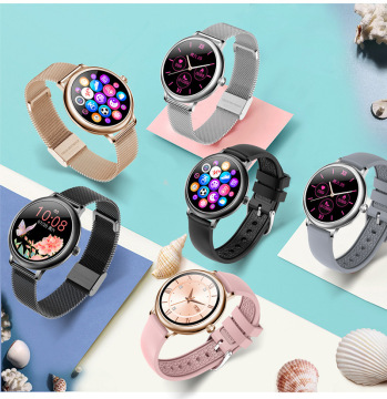 CF80 Smart Watch with Heart Rate Monitoring, Bluetooth Connectivity, and Sports Features