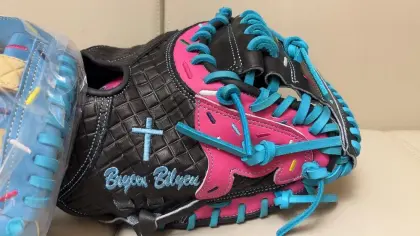 32 Inch Kip Leather Baseball Glove Catcher Baseball Gloves