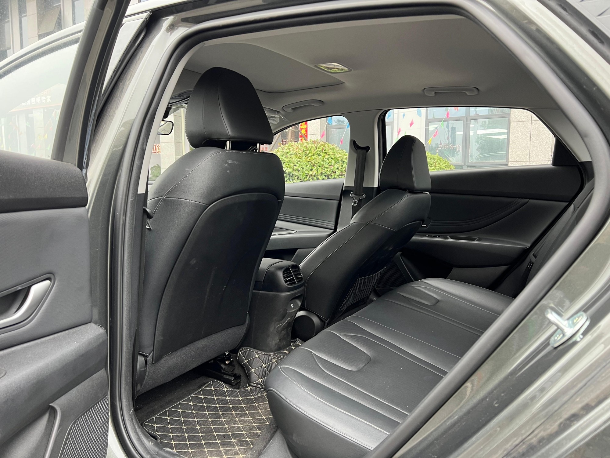 Hyundai Elantra 1.5L CVT TOP Flagship