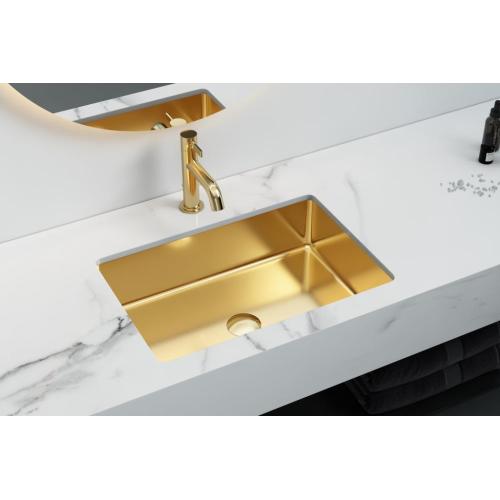 Прямоугольная золотая раковина в ванной комнате