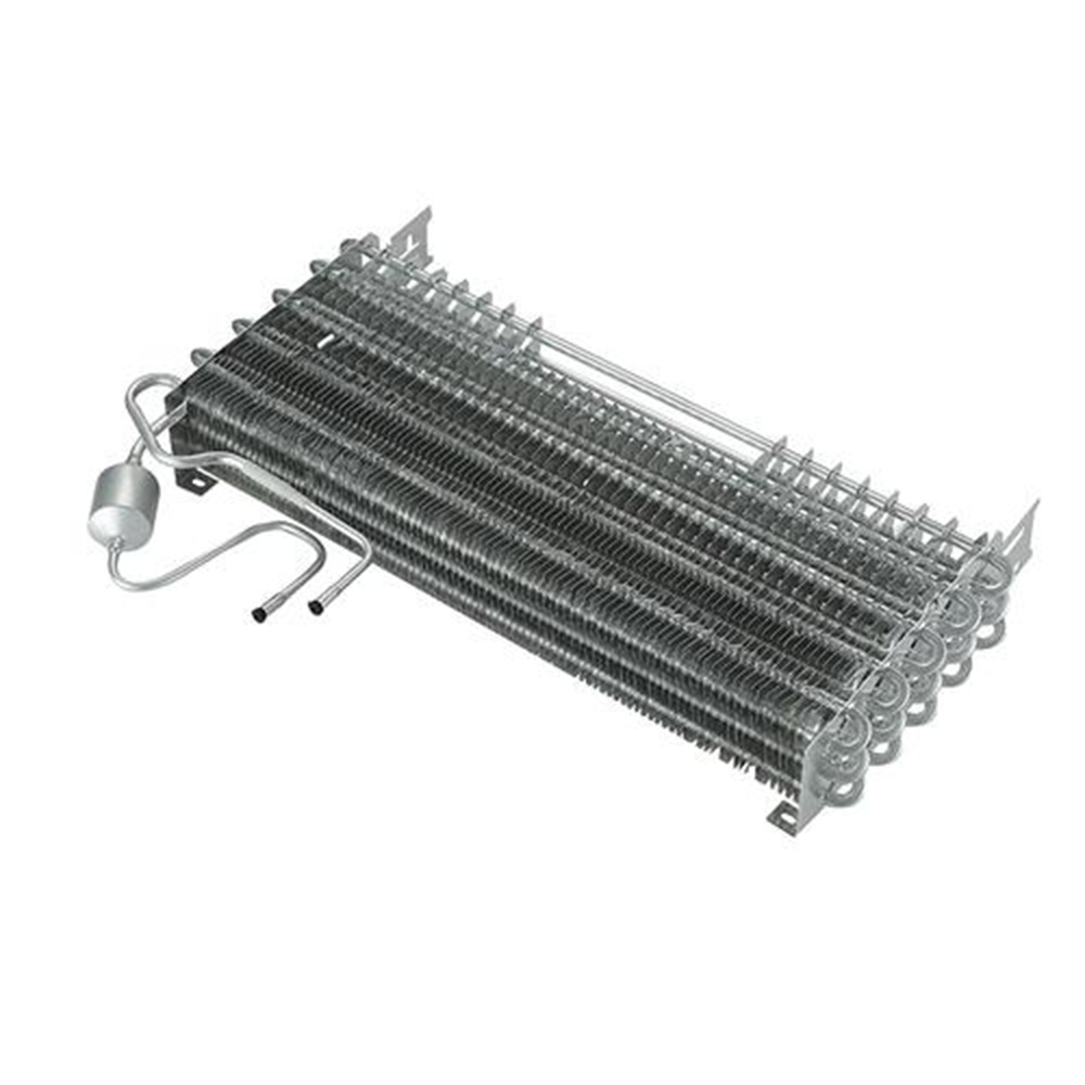 Supermarket drink display case evaporator