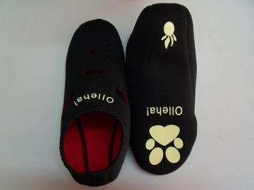 Neoprene Indoor Shoes
