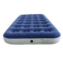 Gonfler le matelas à air libellé à double taille