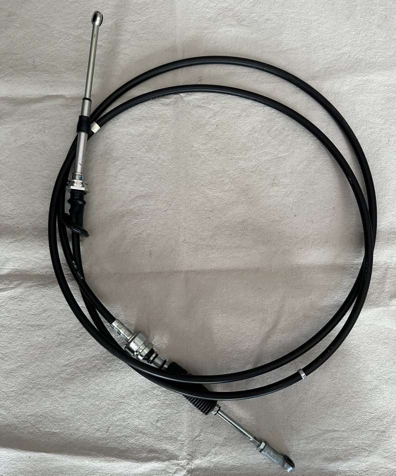 FVR IUZU Kabel zmiany biegów OEM1-33660477-1